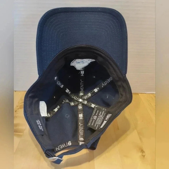 Blue Jays hat, adjustable, EXC - Picture 6 of 7